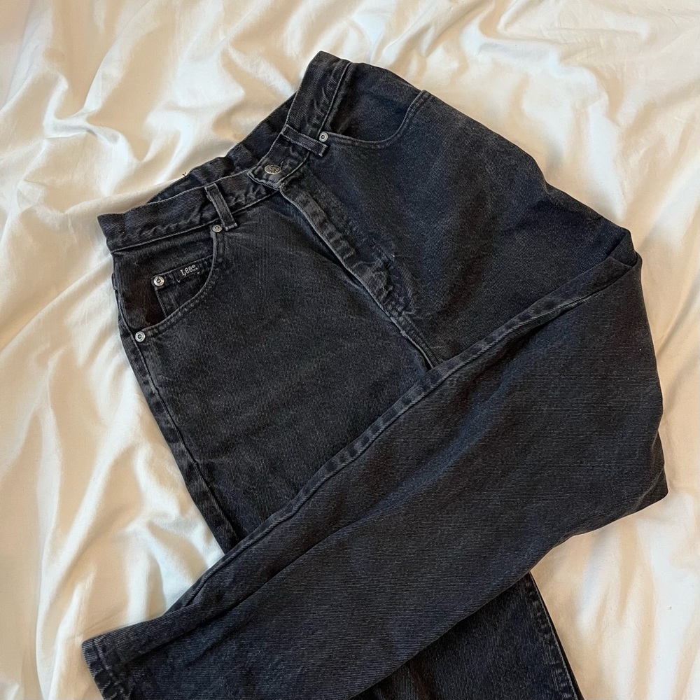 📮SOLD Vintage Torn Lee Jeans